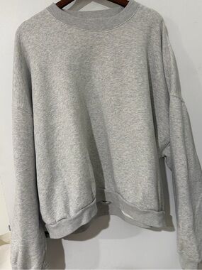 Abercrombie essentials sweatshirt
